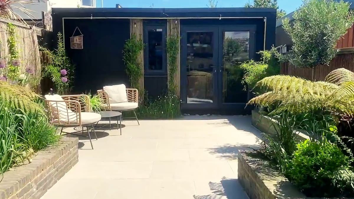 Video tour of a finished garden room and garden